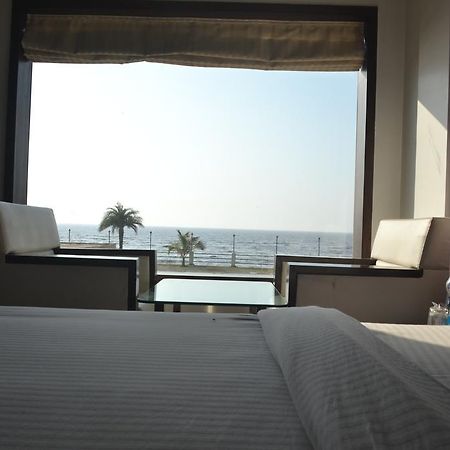 Sea Rock Inn Daman Ngoại thất bức ảnh