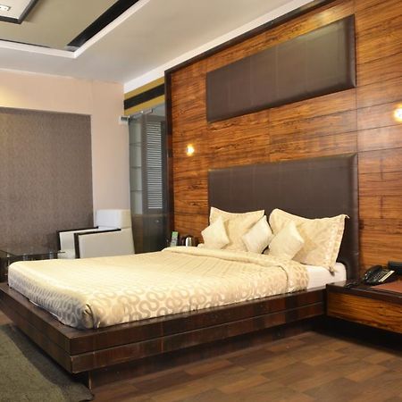 Sea Rock Inn Daman Ngoại thất bức ảnh