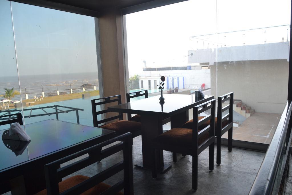 Sea Rock Inn Daman Ngoại thất bức ảnh