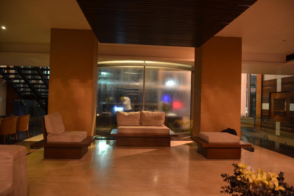 Sea Rock Inn Daman Ngoại thất bức ảnh