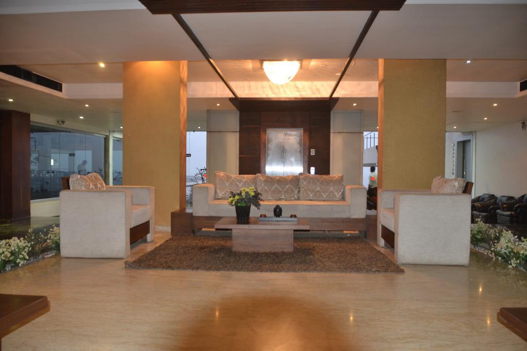 Sea Rock Inn Daman Ngoại thất bức ảnh