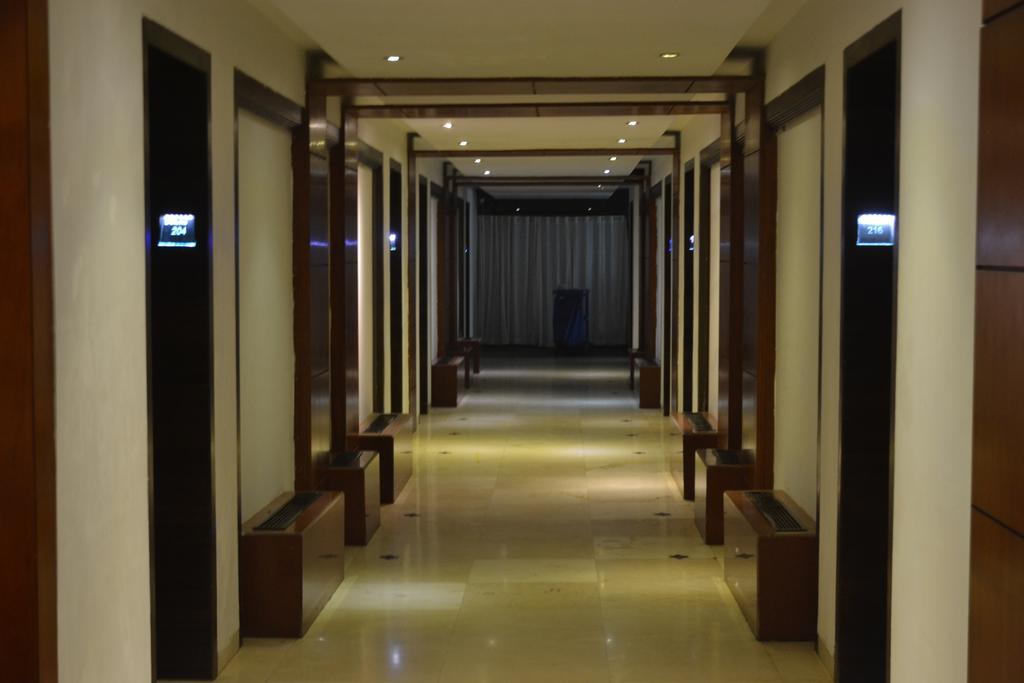 Sea Rock Inn Daman Ngoại thất bức ảnh