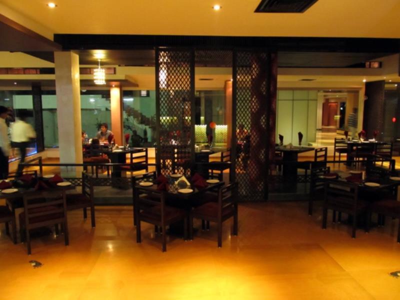 Sea Rock Inn Daman Ngoại thất bức ảnh