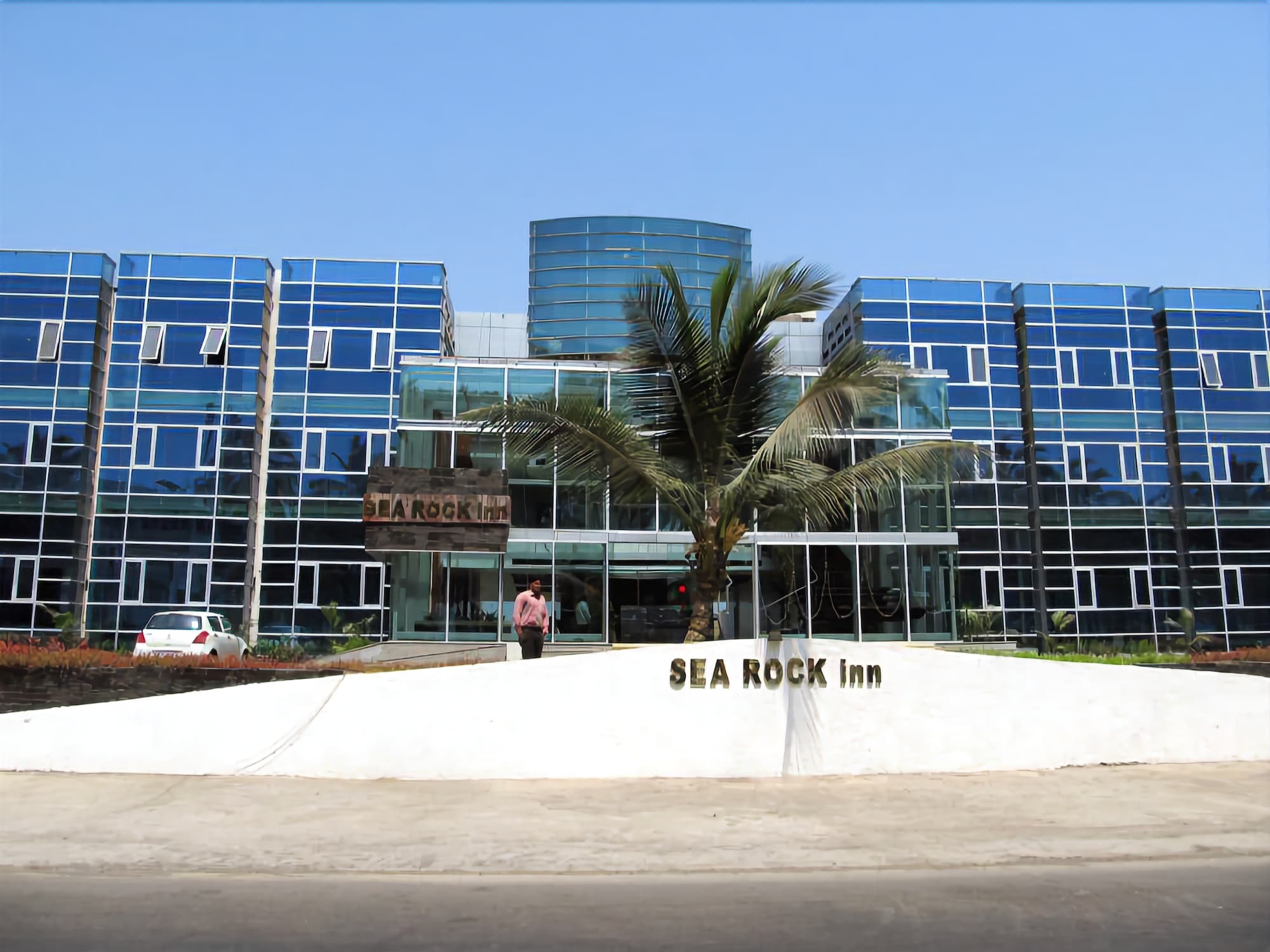 Sea Rock Inn Daman Ngoại thất bức ảnh