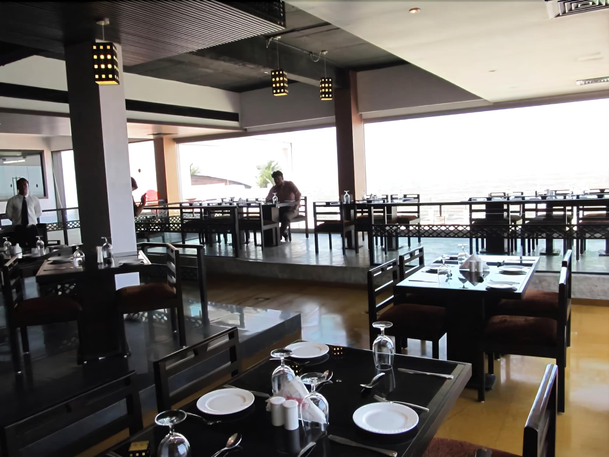 Sea Rock Inn Daman Ngoại thất bức ảnh
